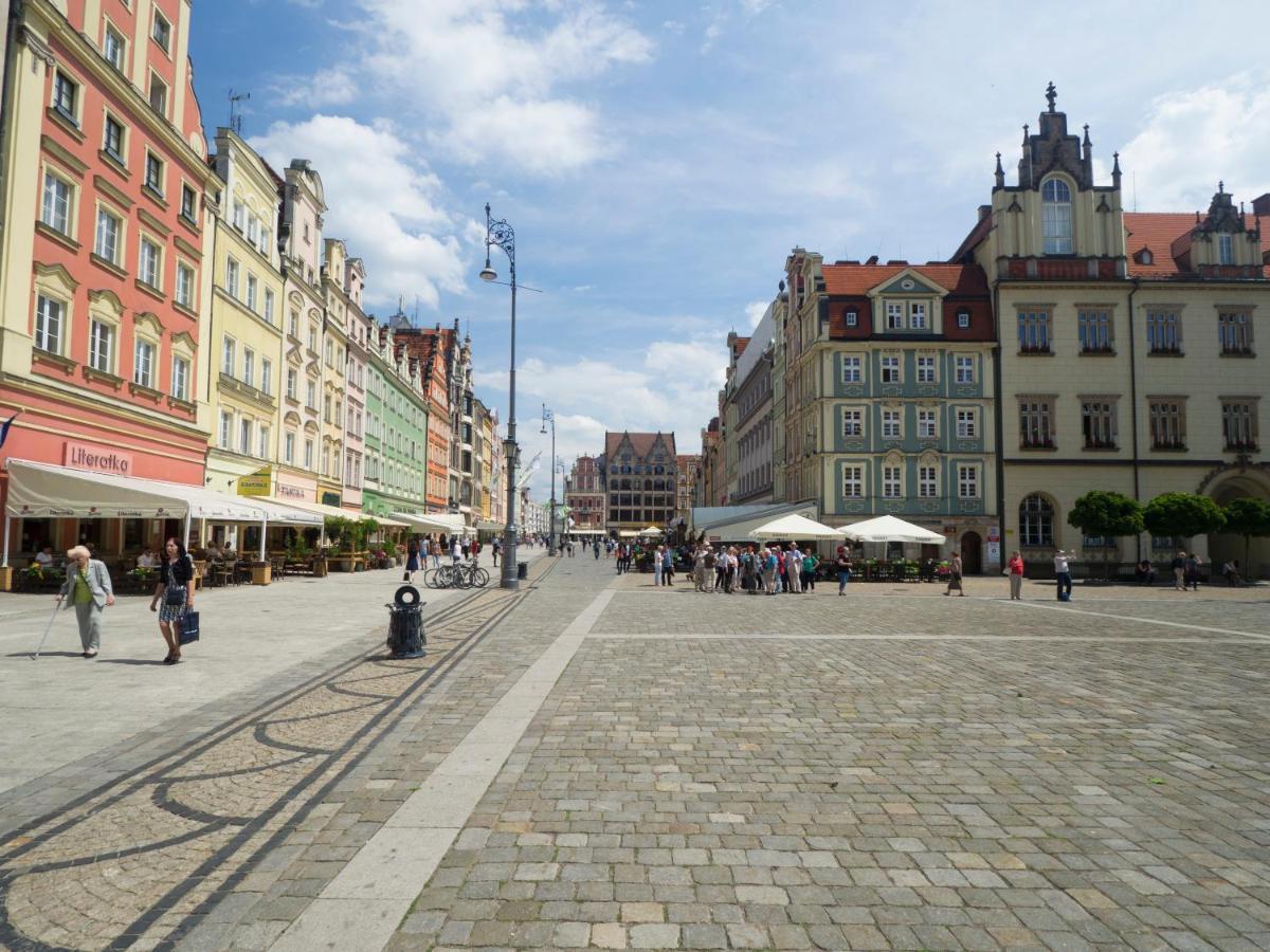 Heart Of Wroclaw - Spacious 3Rooms 75M2 As Home Apartamenty R243 ภายนอก รูปภาพ
