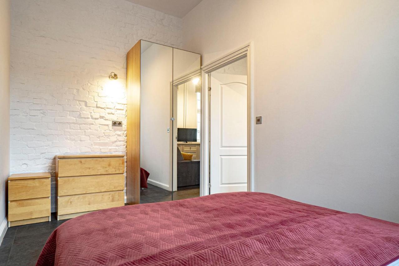 Heart Of Wroclaw - Spacious 3Rooms 75M2 As Home Apartamenty R243 ภายนอก รูปภาพ